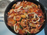 /album/fotogaleria-inicio/cazuela-de-mariscos-jpg/